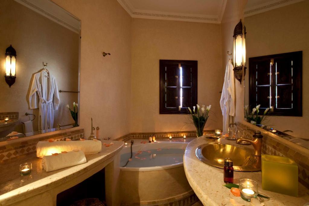 Riad Assouel Марракеш Номер фото